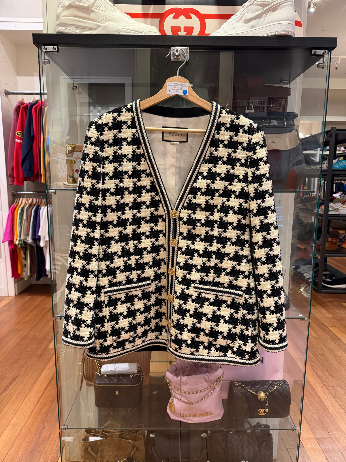 Gucci Knit Houndstooth
Chenille Jacket
