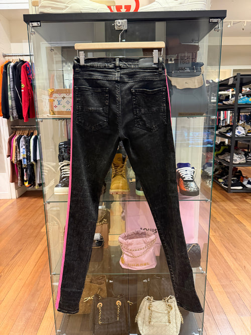 Amiri Track Stripe Denim
Jeans - Black/Pink