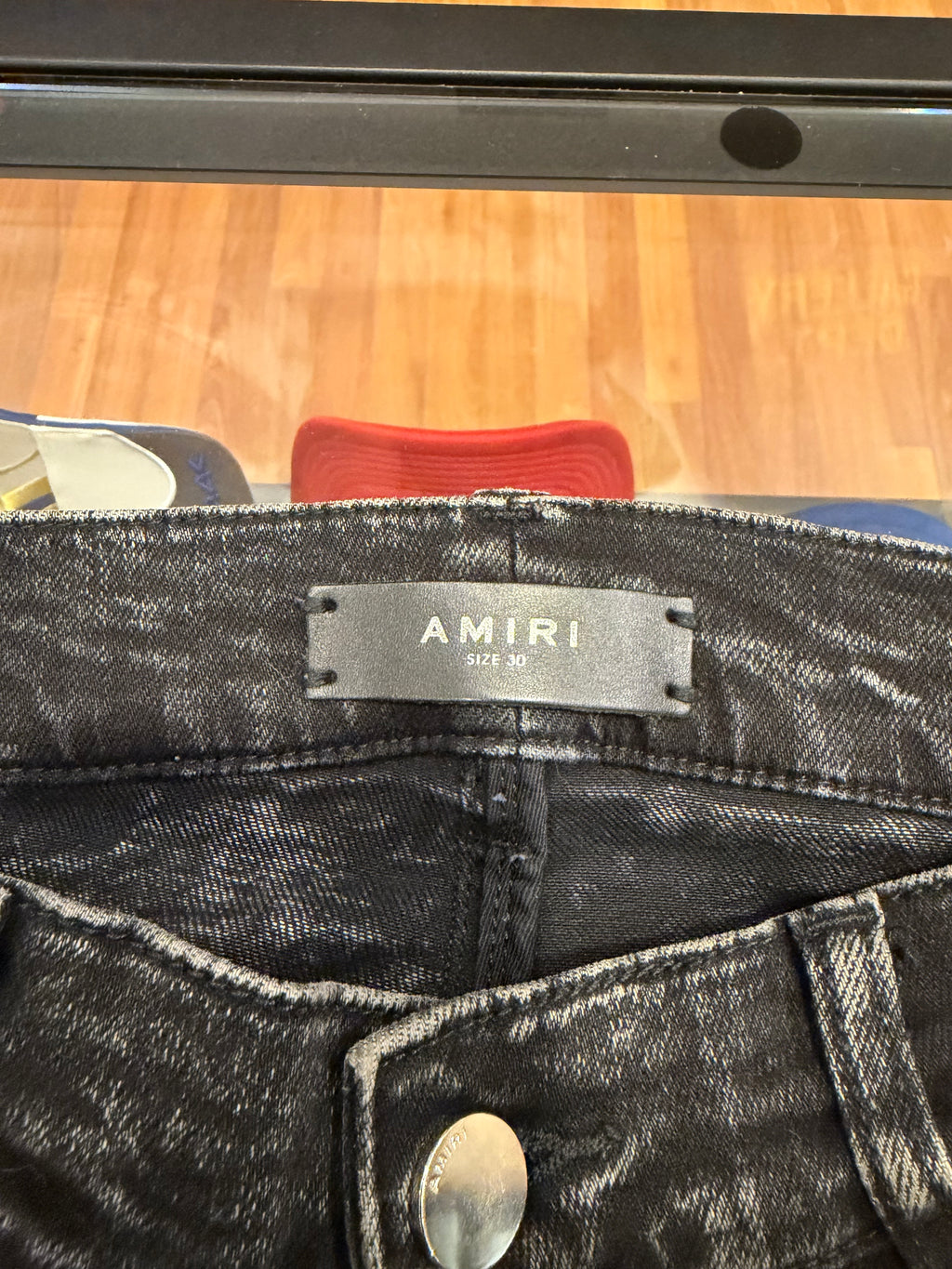 Amiri Track Stripe Denim
Jeans - Black/Pink