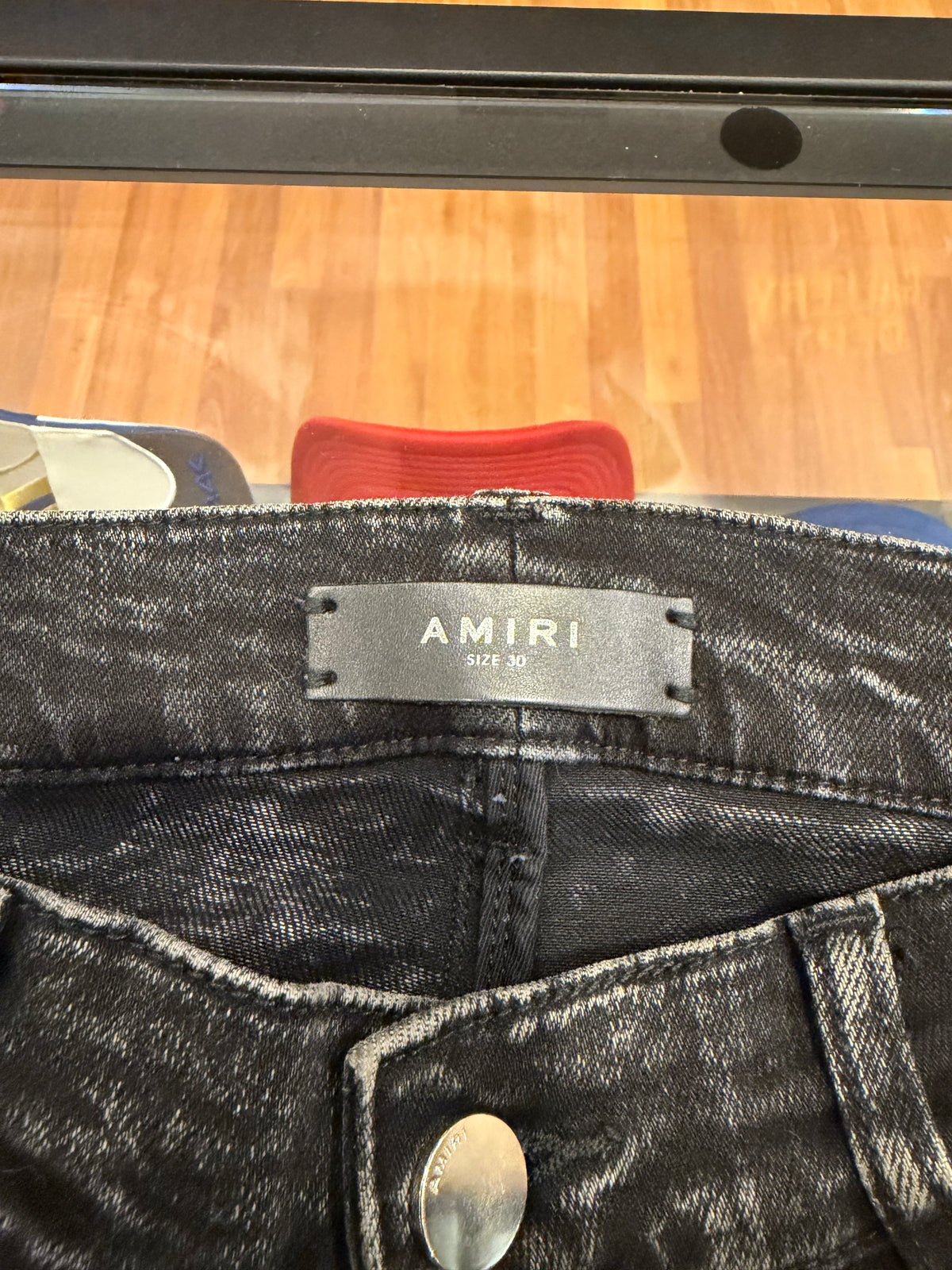 Amiri Track Stripe Denim
Jeans - Black/Pink