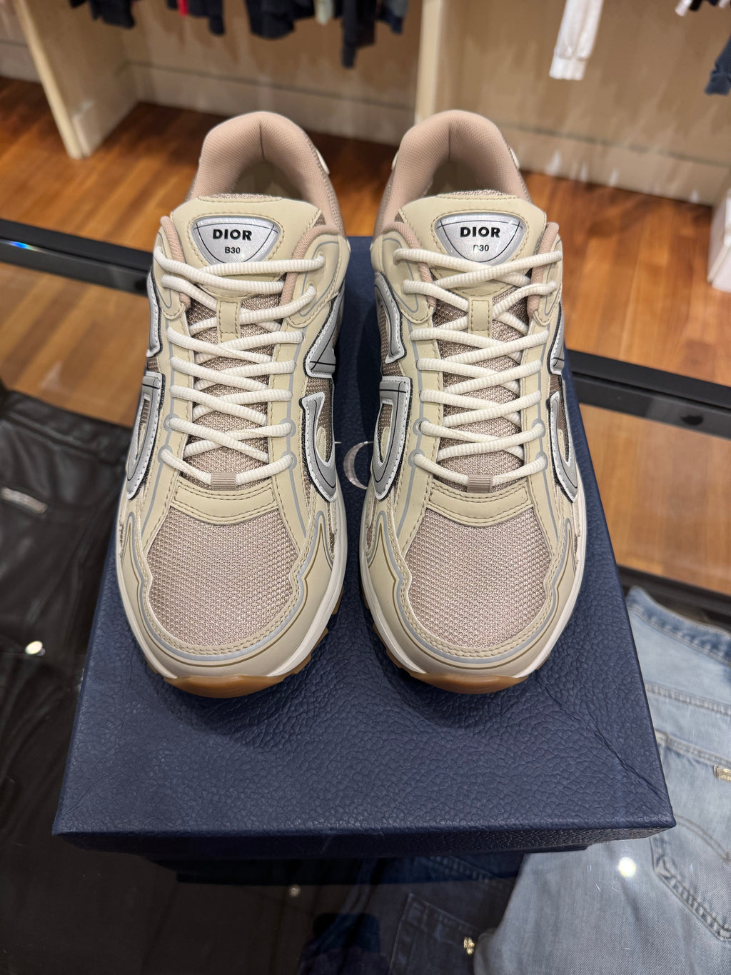 Dior B30 Countdown - Beige