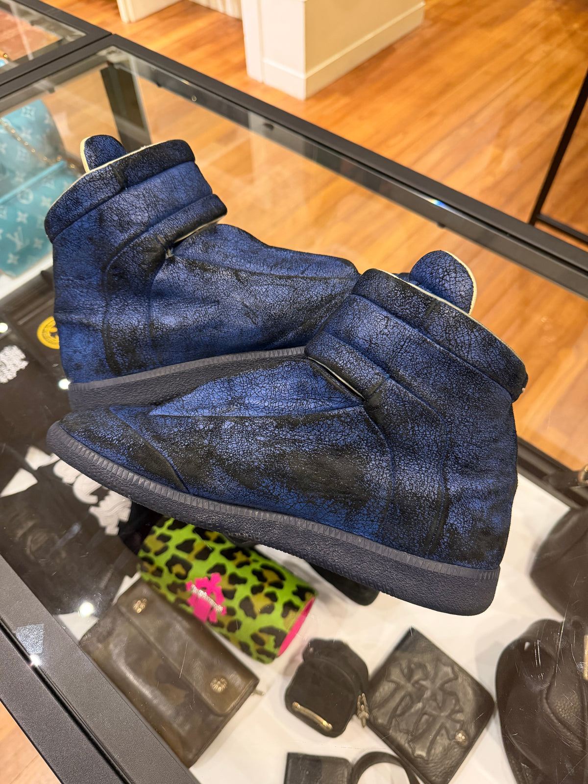 Maison Margiela Future Cracked Paint - Blue