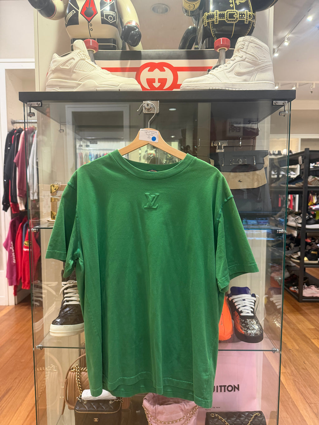 Louis Vuitton Tonal Emboss
Logo Tee - Green