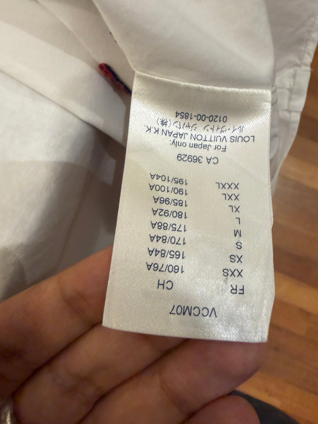 Louis Vuitton Cotton
Emroidered Logo Button Up
Shirt - White