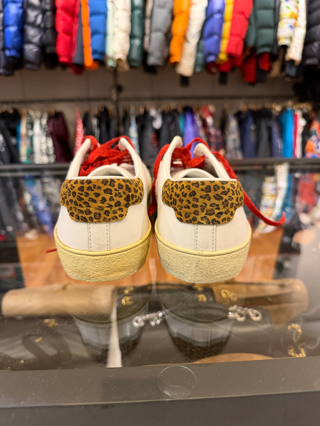 Saint Laurent Low Top
Sneakers - White