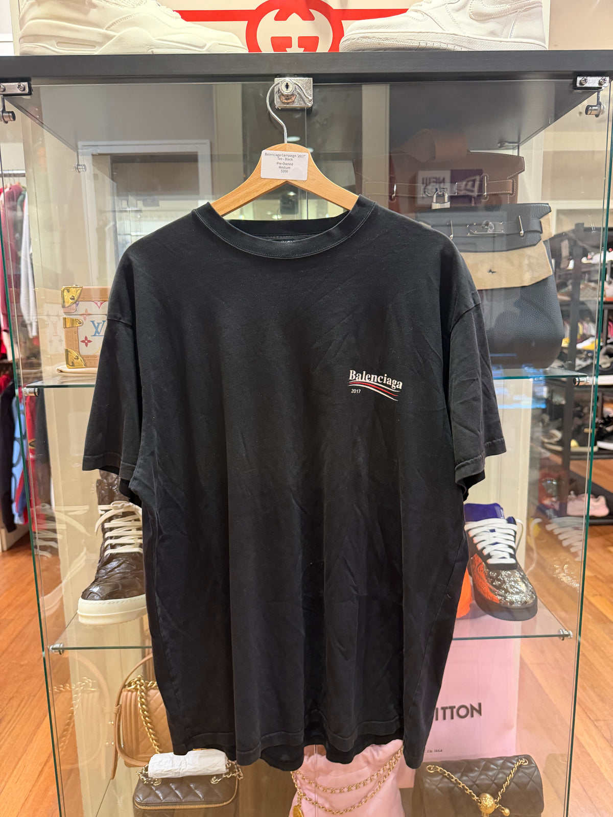 Balenciaga Campaign '2017'
Tee - Black