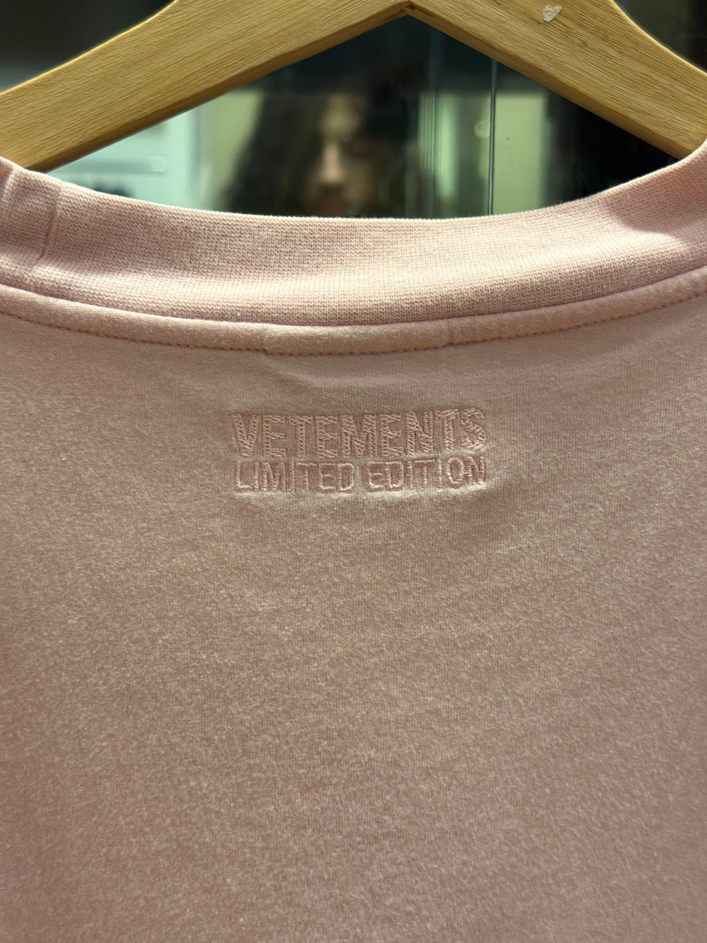 Vetements Size Logo Tee - Pink