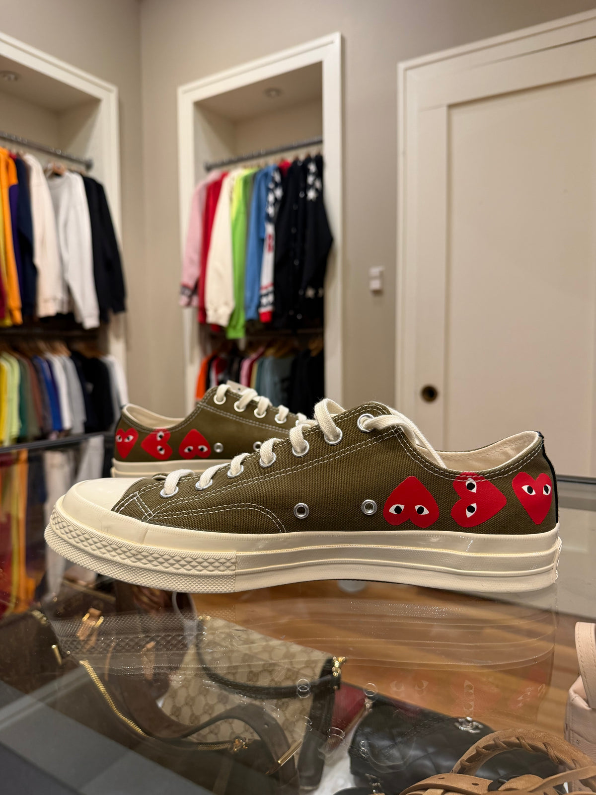 Comme Des Garçons PLAY x Converse Chuck 70 Low Top ‘Multi Heart’ - Olive/Khaki