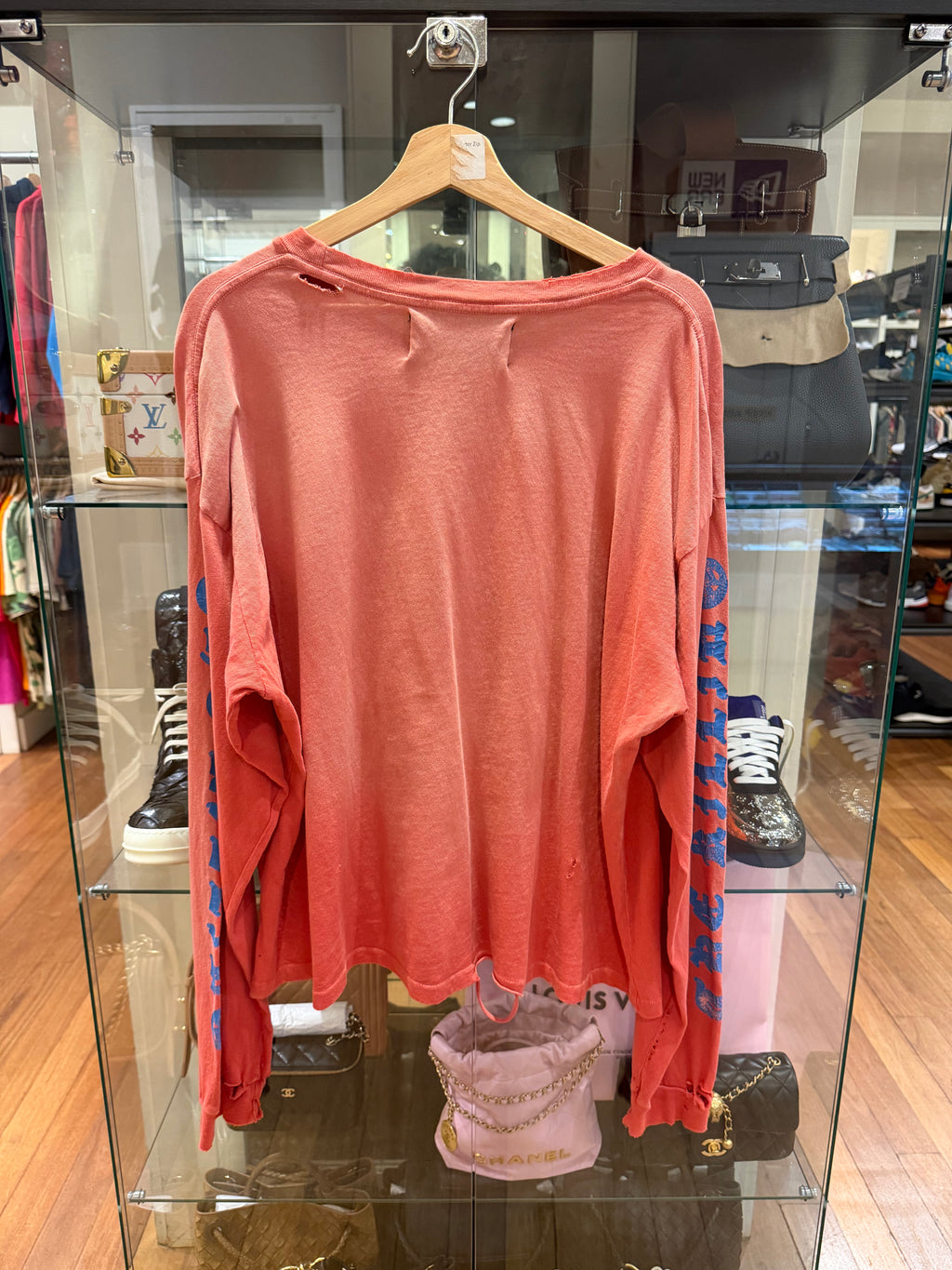 Paly Hollywood 'East of Eden'
LS Shirt - Red