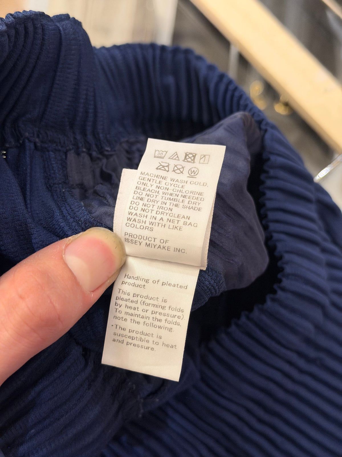 Issey Miyake Homme Plissé Pleated Pants - Navy