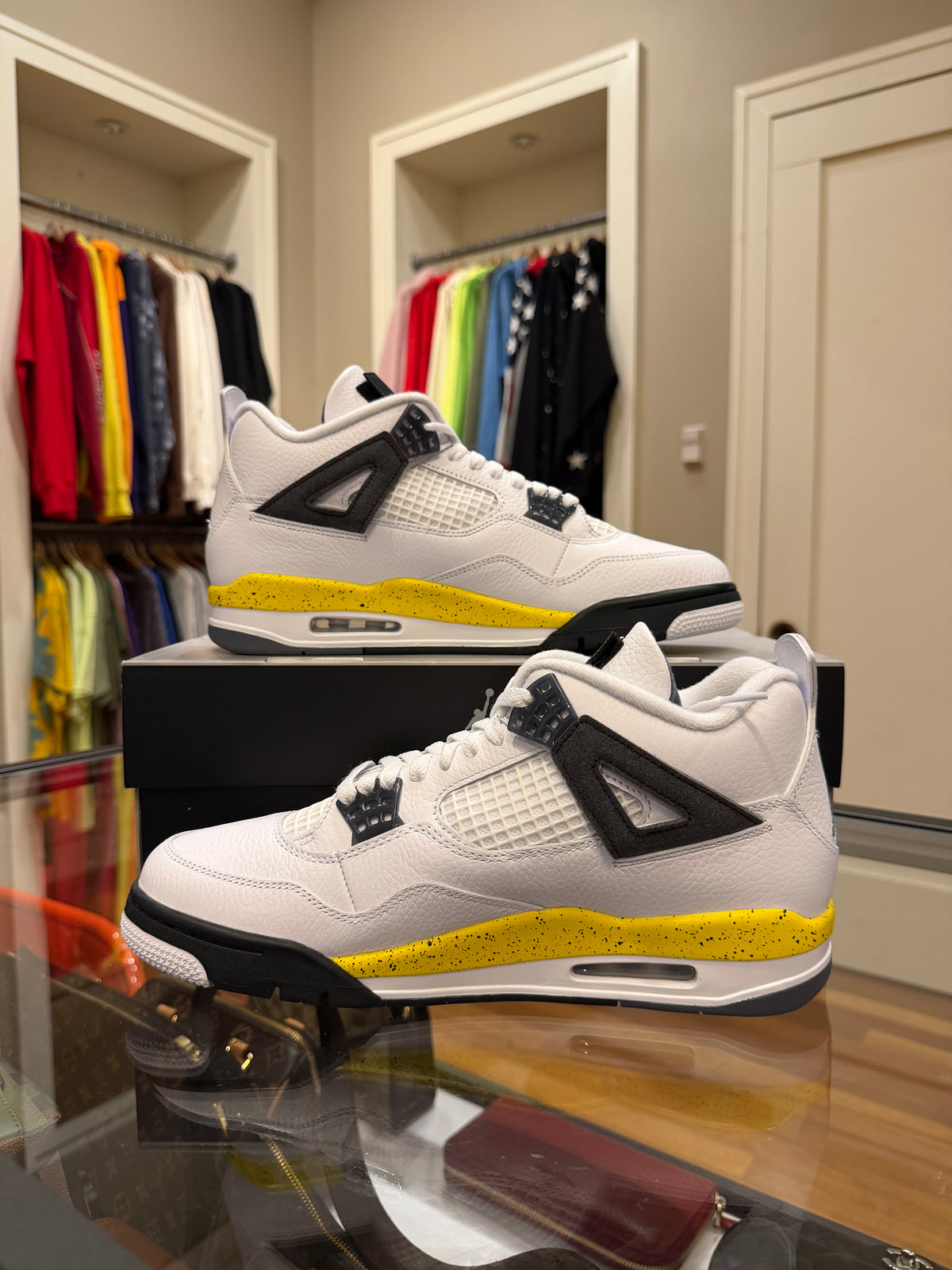 Jordan 4 Retro ‘Rare Air’ - Tour Yellow