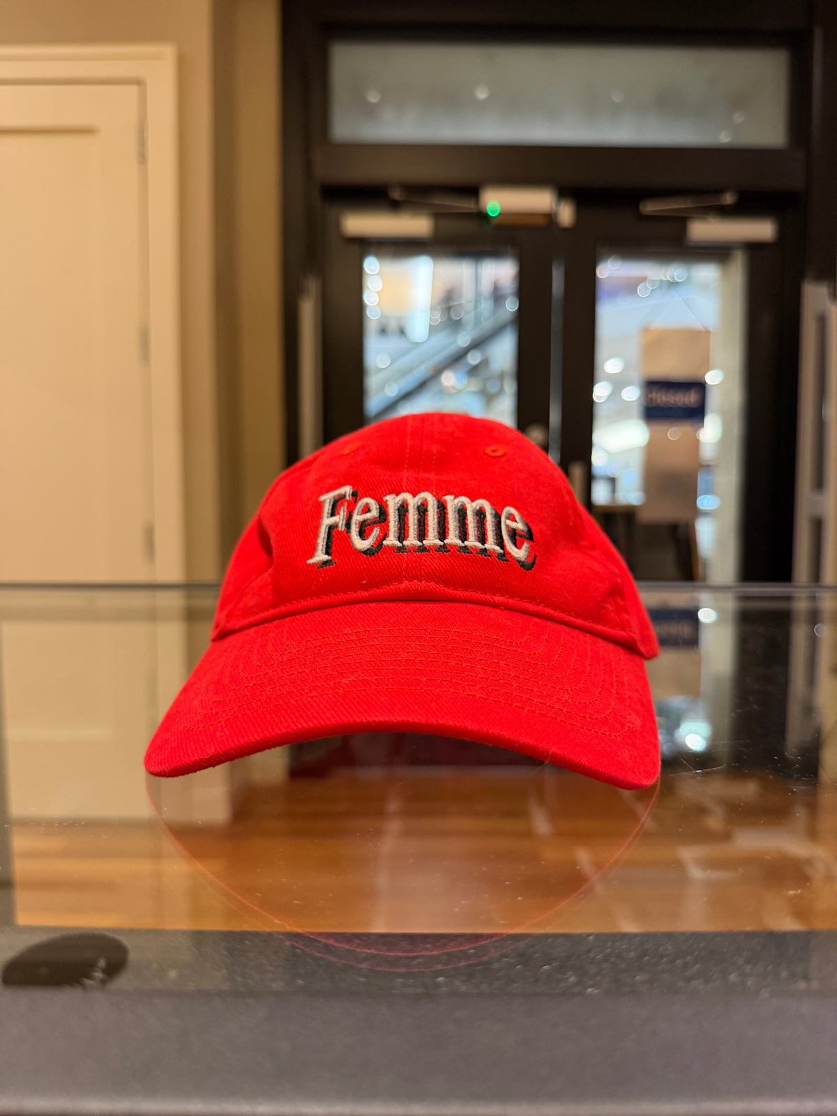 Balenciaga Embroidered ‘Femme’ Baseball Cap - Red