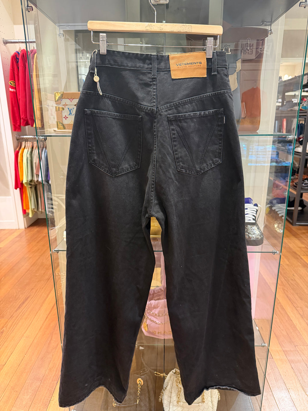 Vetements Washed Wide Leg Denim Jeans - Black