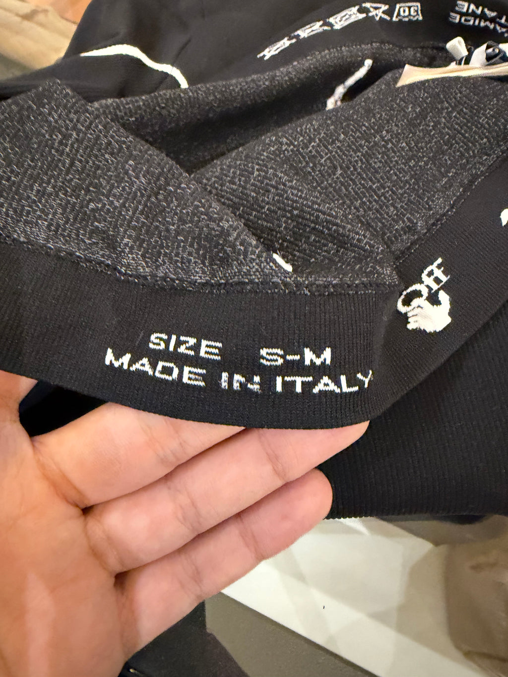Off-White Black Athleisure LS
Top