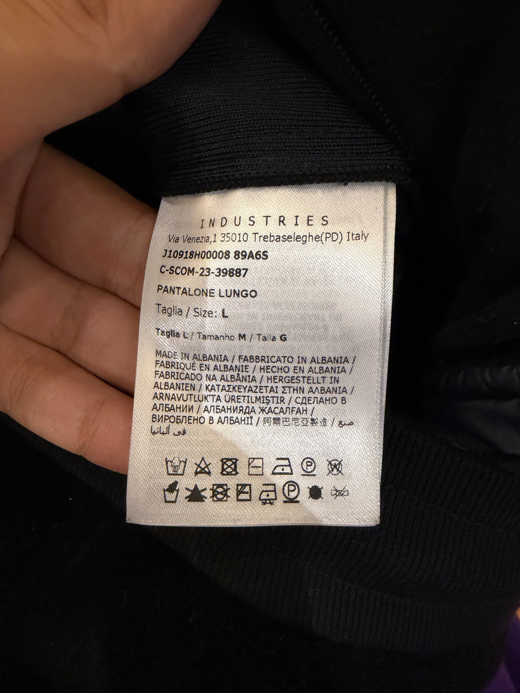 Moncler Velour Drawsting
Joggers - Black