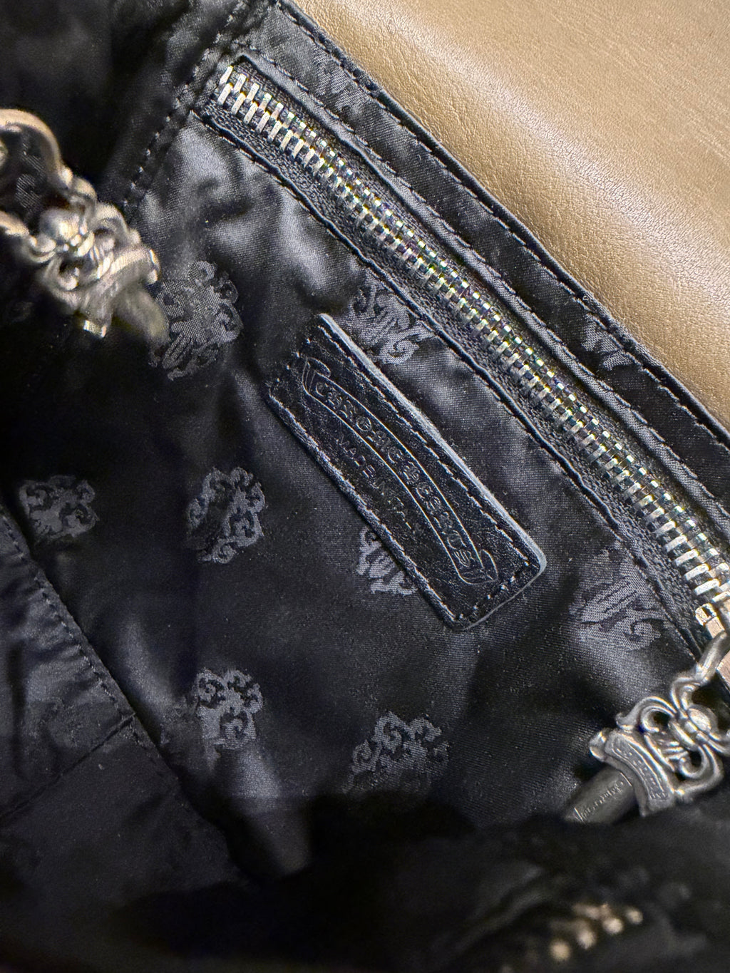 Chrome Hearts Hot Pot Leather Shoulder Bag - Olive
