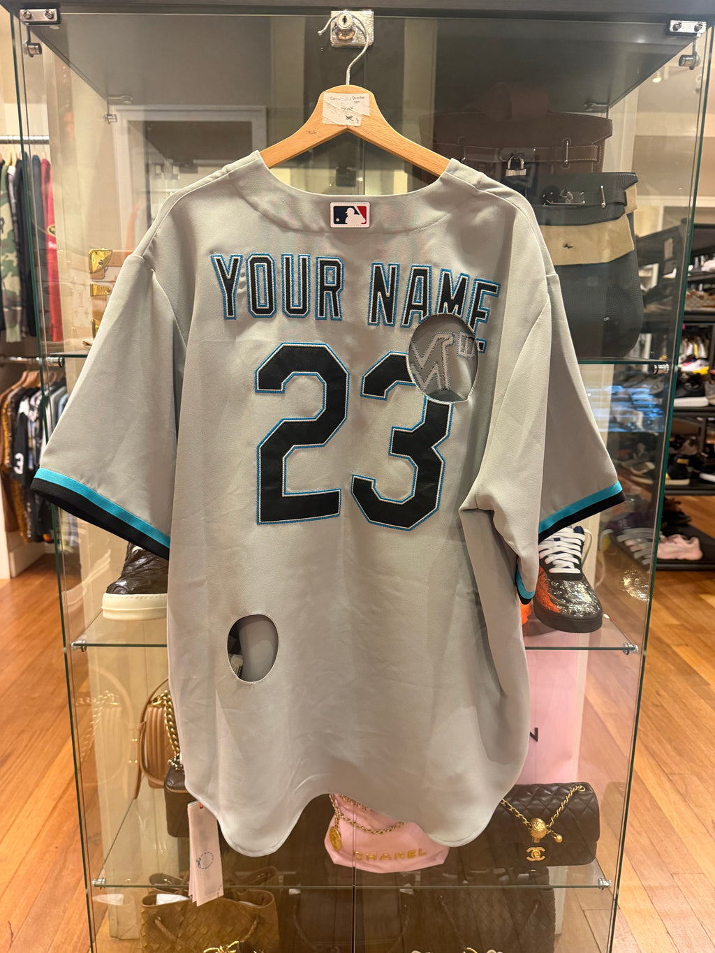 Off-White Miami Marlins
Cut-Out Jersey - Grey