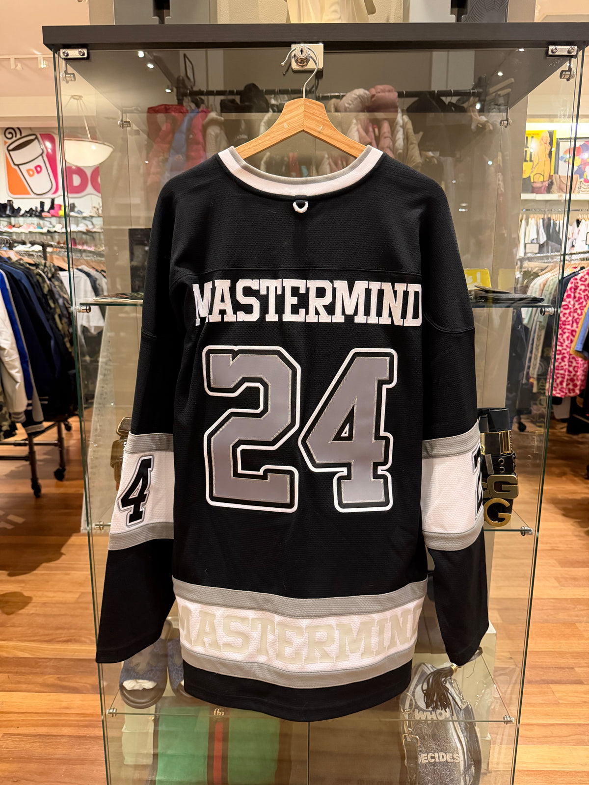 Mitchell & Ness x Mastermind World Hockey Jersey - Black
