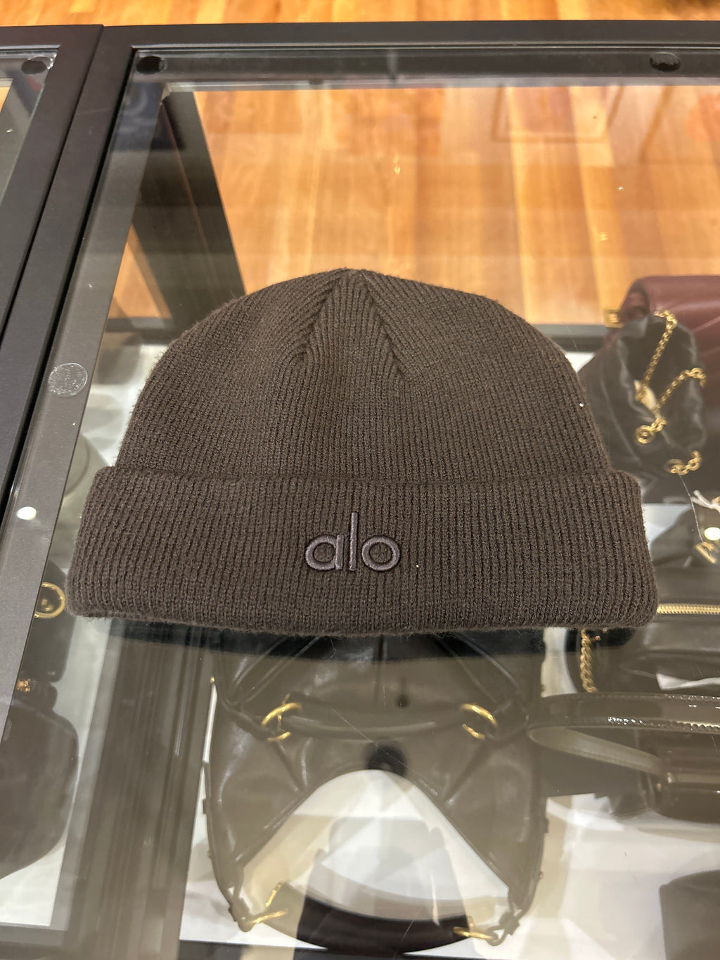 Alo Beanie - Dark Brown