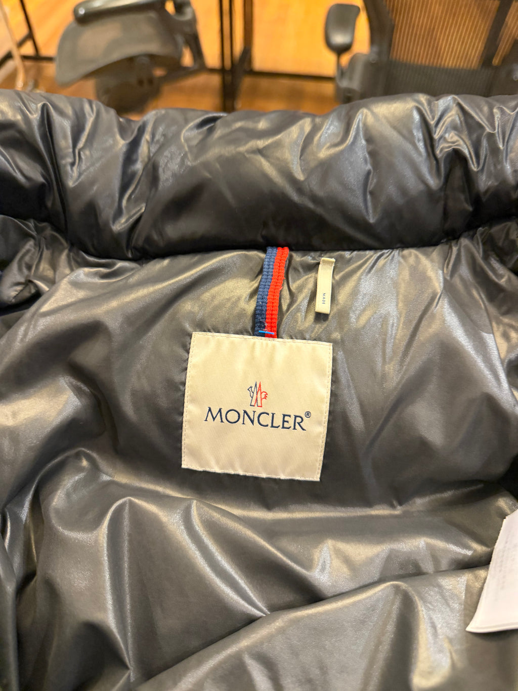 Moncler Maya Giubbotto
Down Puffer Jacket - Black