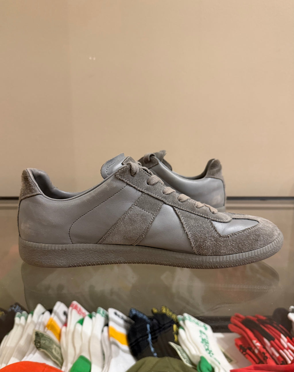 Maison Margiela Replica GATS
- Grey