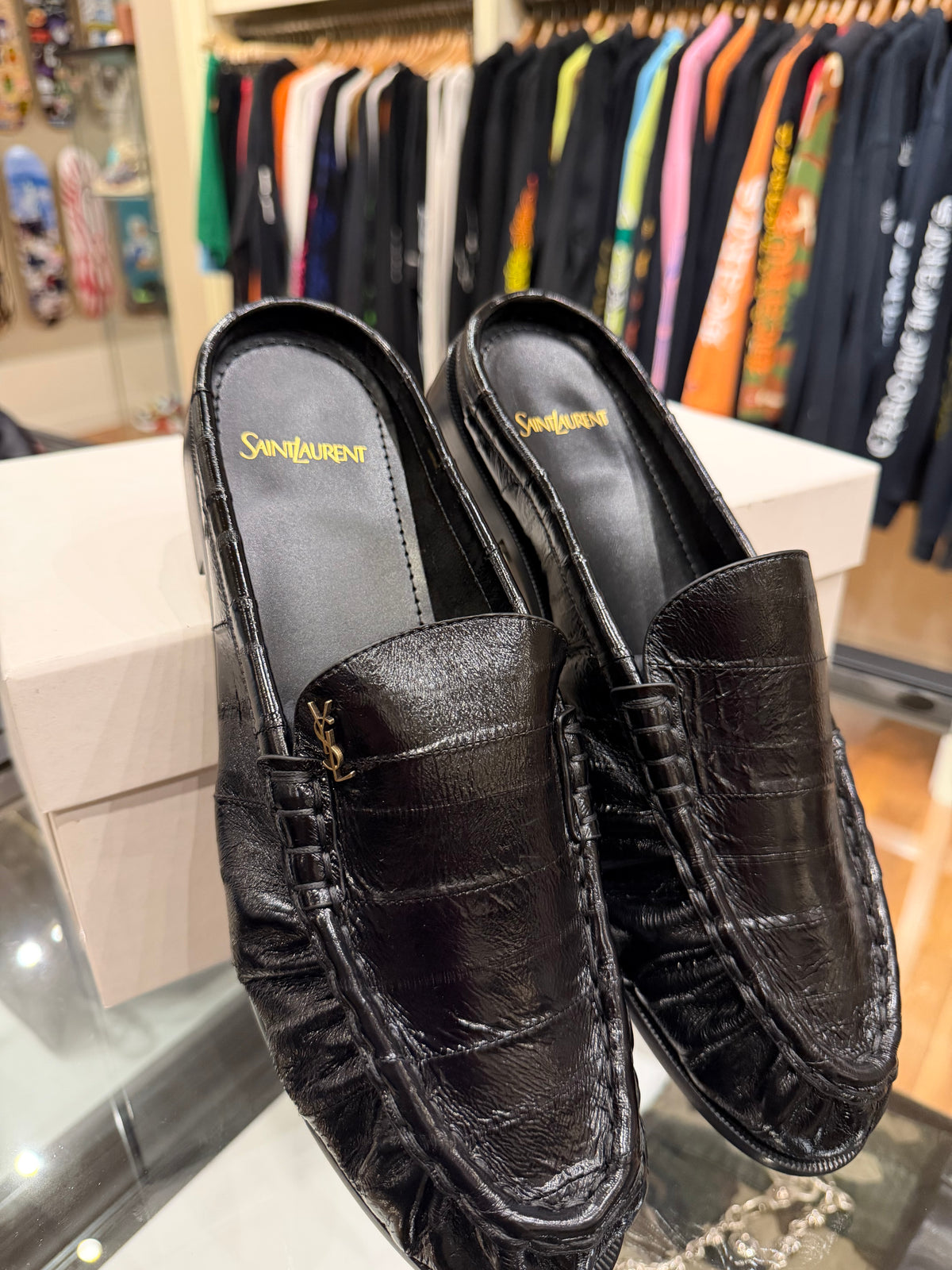 Yves Saint Laurent Mules - Black Cracked Leather