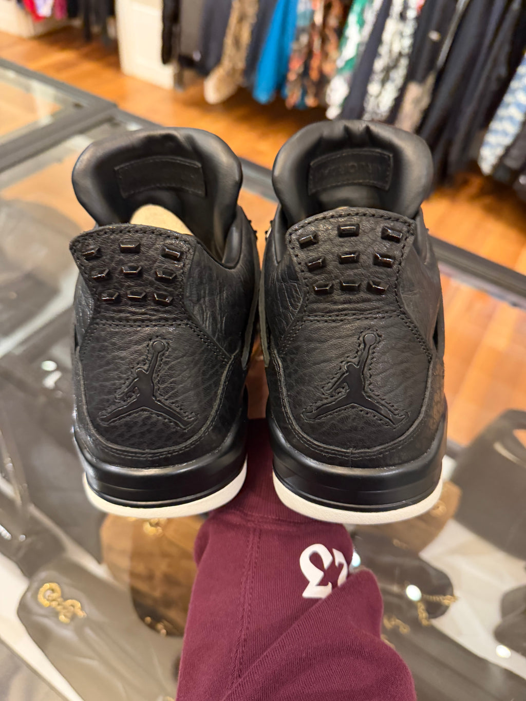 Jordan 4 Retro 'Pony Hair
Black'