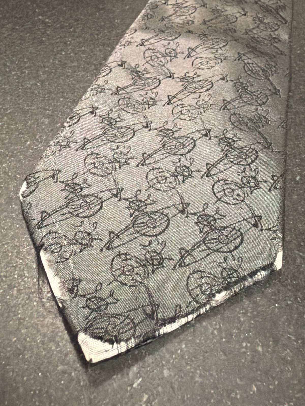 Vivine Westwood Tie - Black Monogram