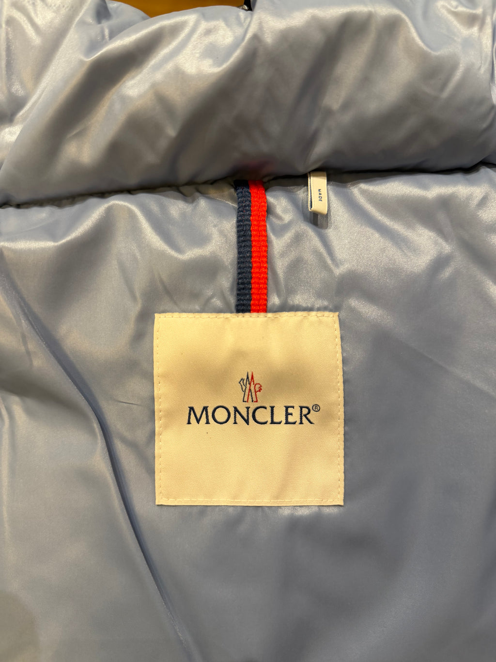 Moncler Niveole Guibbotto Short Down Puffer Jacket - Navy