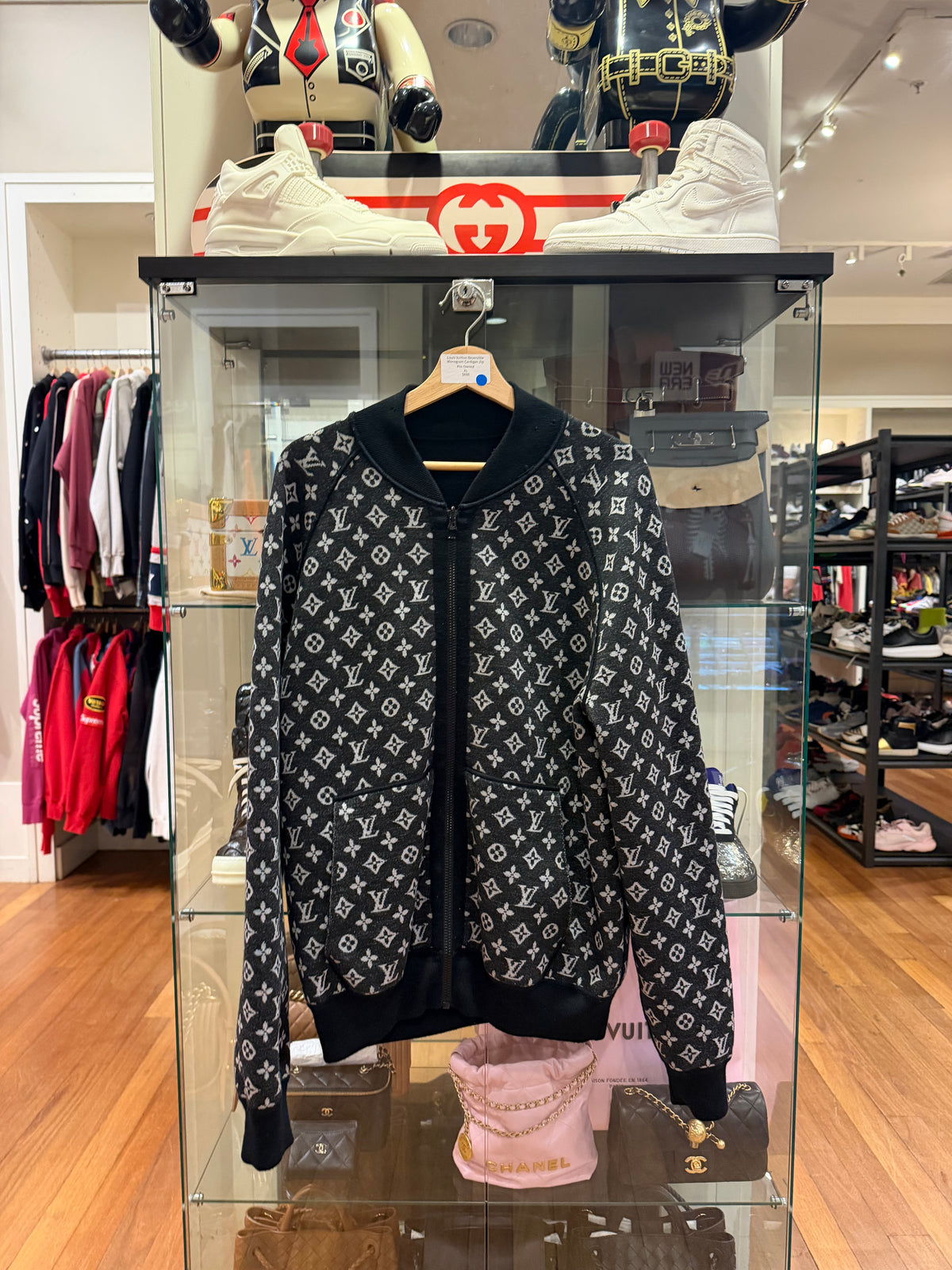 Louis Vuitton Reversible
Monogram Cardigan Zip