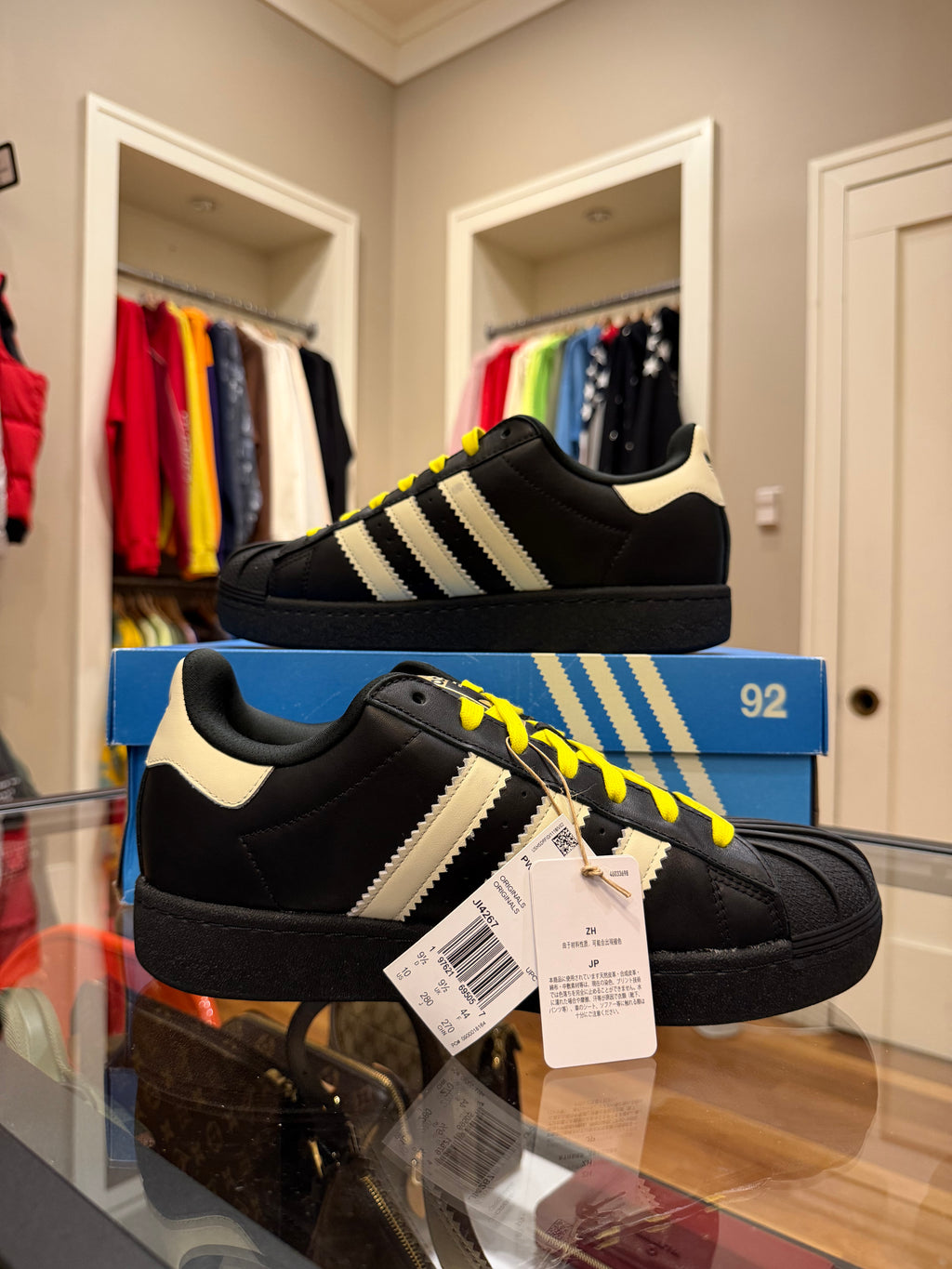 Pharrell x Adidas Superstar 92 - Black