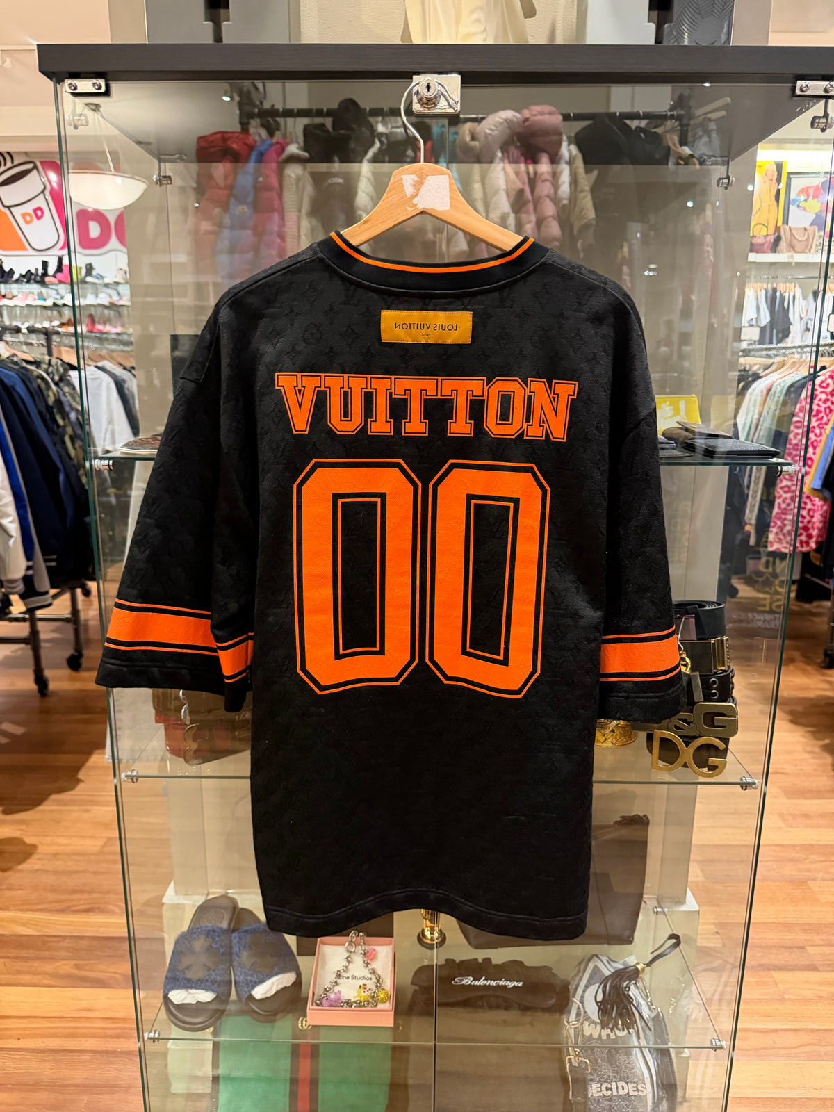 Louis Vuitton Monogram Sporty V-Neck Tee - Black/Orange
