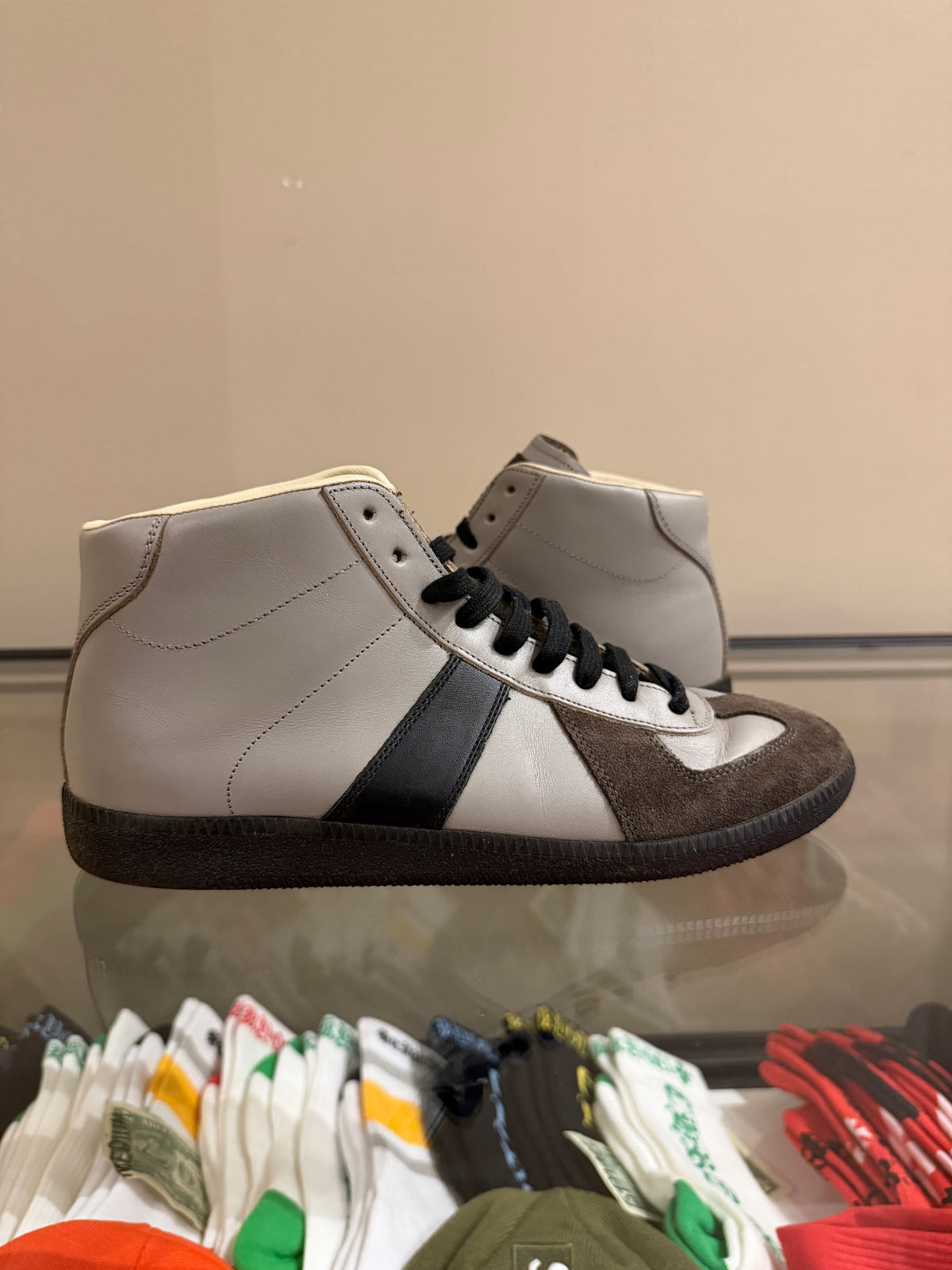Maison Margiela GAT Midtop -
Grey