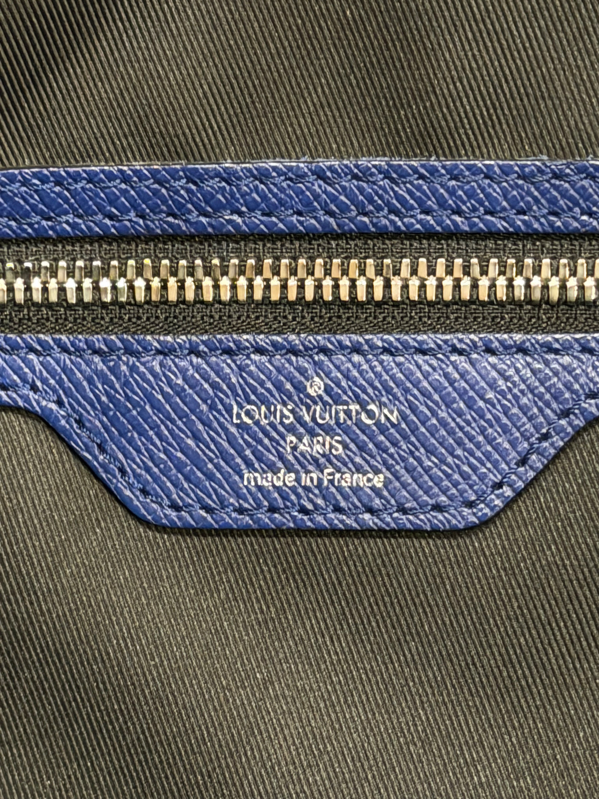 Louis Vuitton Keepall Bandoulière 45 Blue Duffle Bag