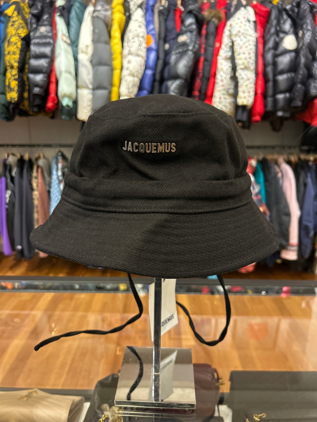 Jacquemus Sinch Bucket Hat