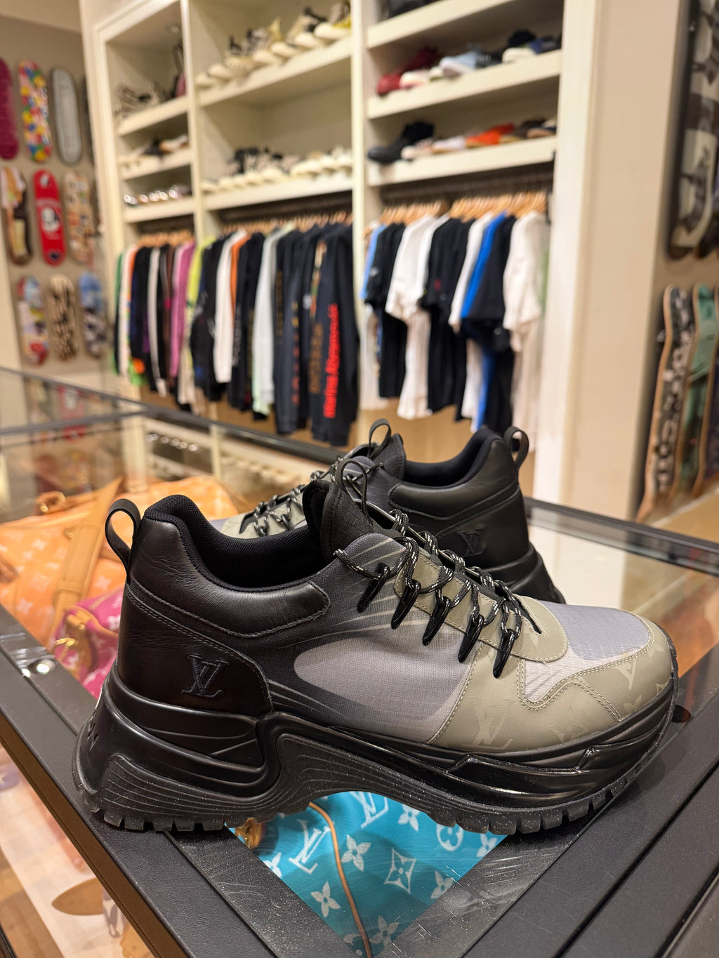 Louis Vuitton Run Away Pulse Sneakers - Black/Grey