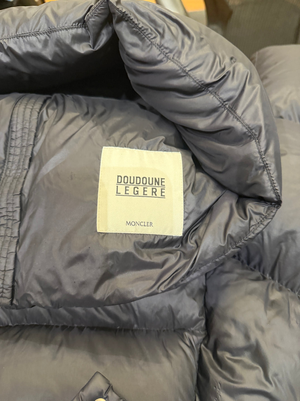 Moncler Fourmi Short Down
Jacket - WMN