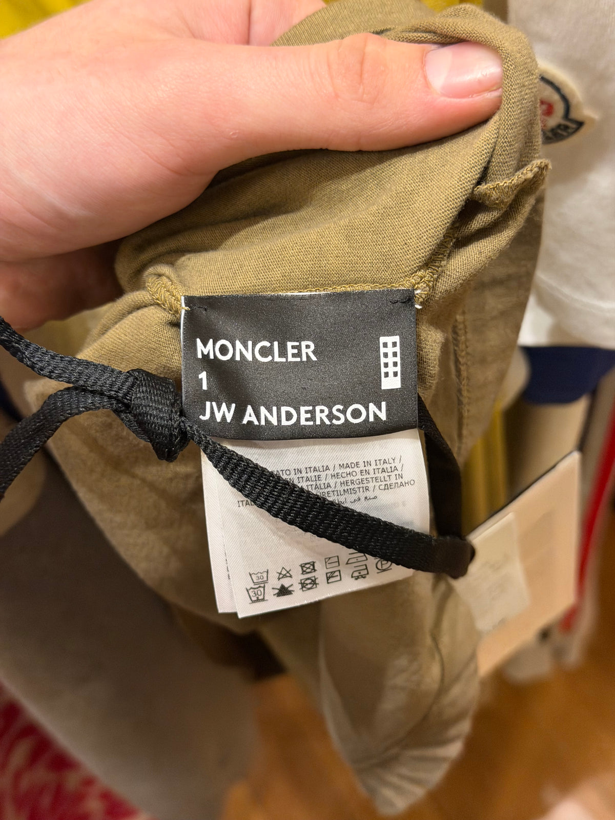 Moncler JW Anderson Gradient LS - Yellow/Brown