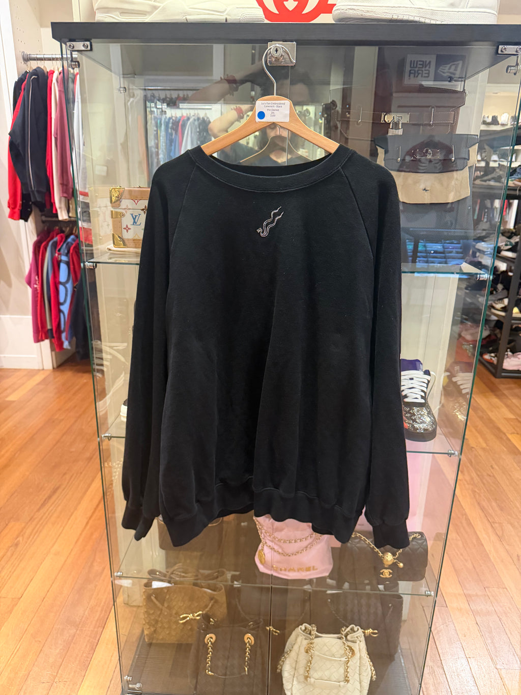 Lu’u Dan Embroidered Crewneck