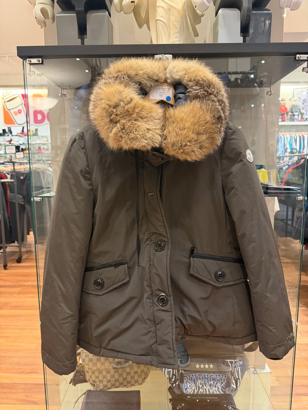 Moncler Malus Down Puffer
Jacket - Green