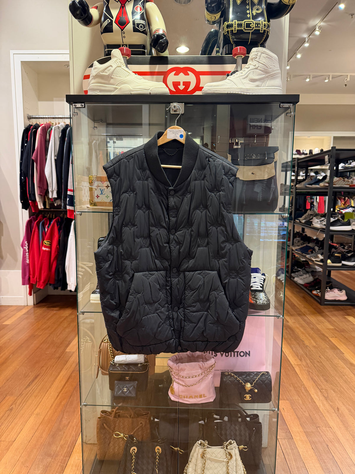 Louis Vuitton Tonal Embossed
Monogram Quilted Vest