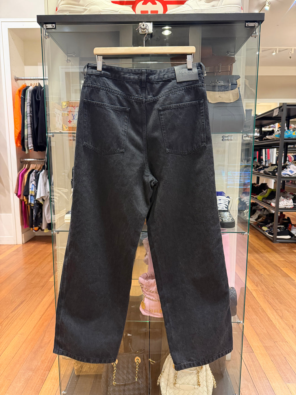 Loewe Anagram Logo Jeans -
Black