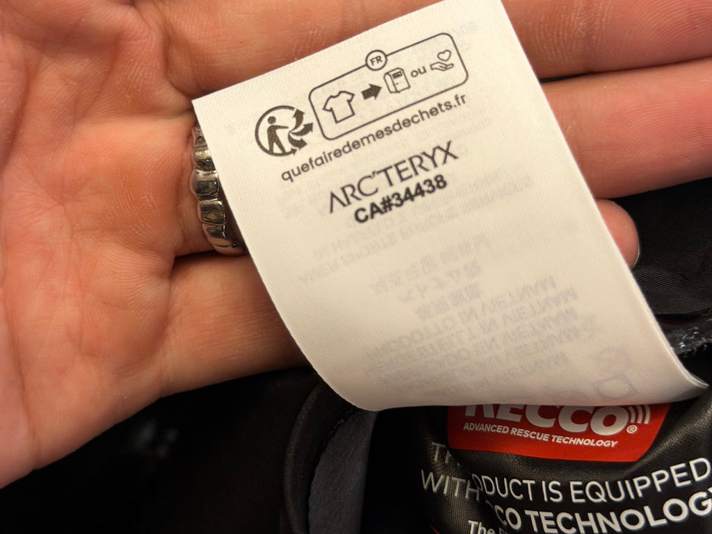 Arc’Teryx Beta AR Hardshell Jacket - Black