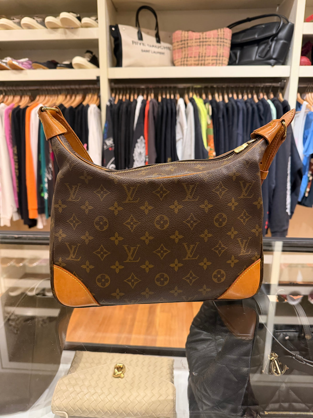 Louis Vuitton Boulogne 30 Shoulder Bag