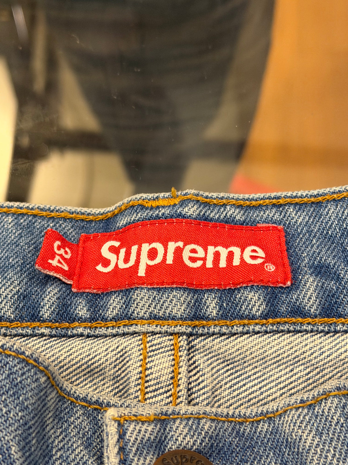 Supreme Wide Leg Denim
Jeans - Blue