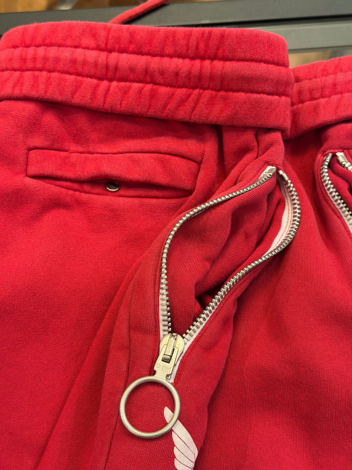 Off-White Parachute Print Joggers - Red