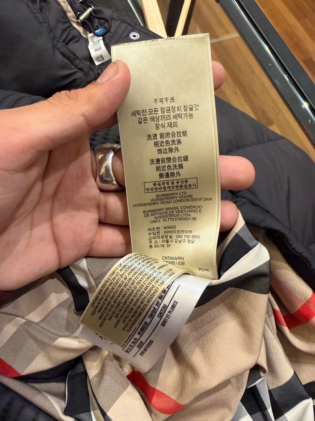 Burberry Brit Down Puffer
Jacket - Black