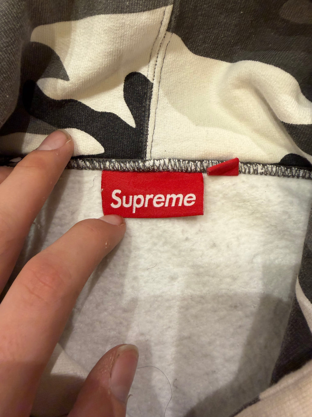 Supreme Woven Patches Hoodie - Snow Camo