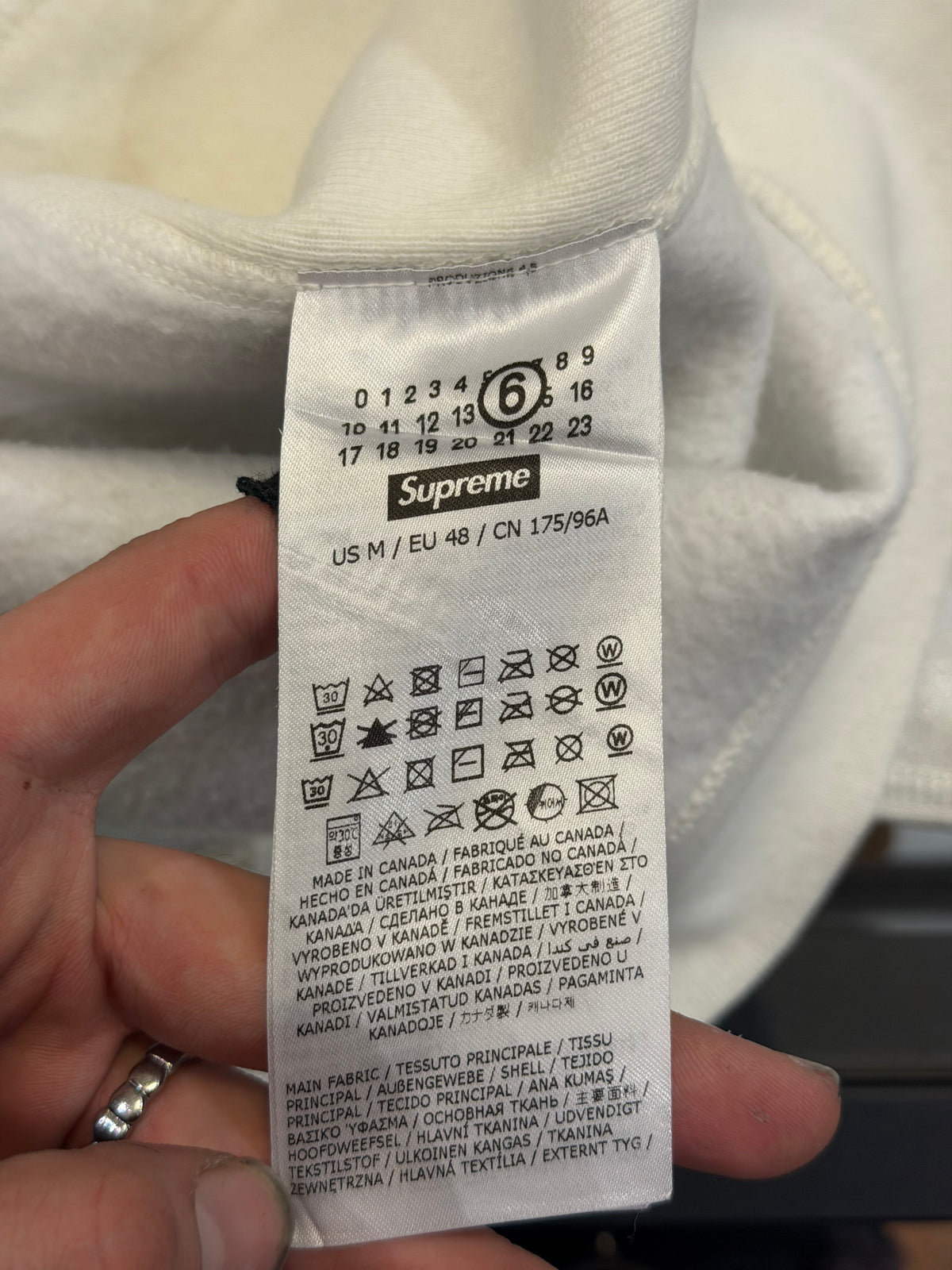 Supreme x MM6 Foil Box Logo Hoodie - Silver/White