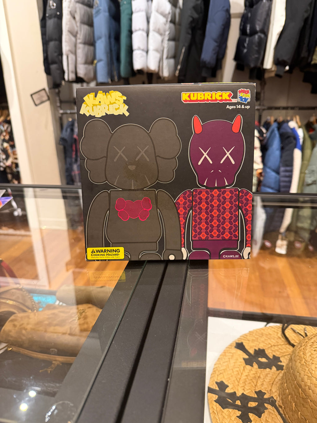 Kaws x Kubrick Set